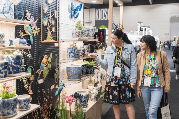 Gifted Melbourne From Agha Gifted Melbourne From Agha